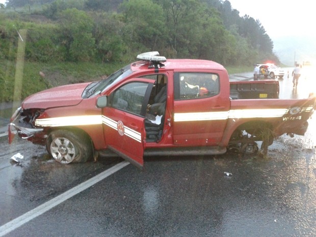 acidente-bombeiros-castello-011115